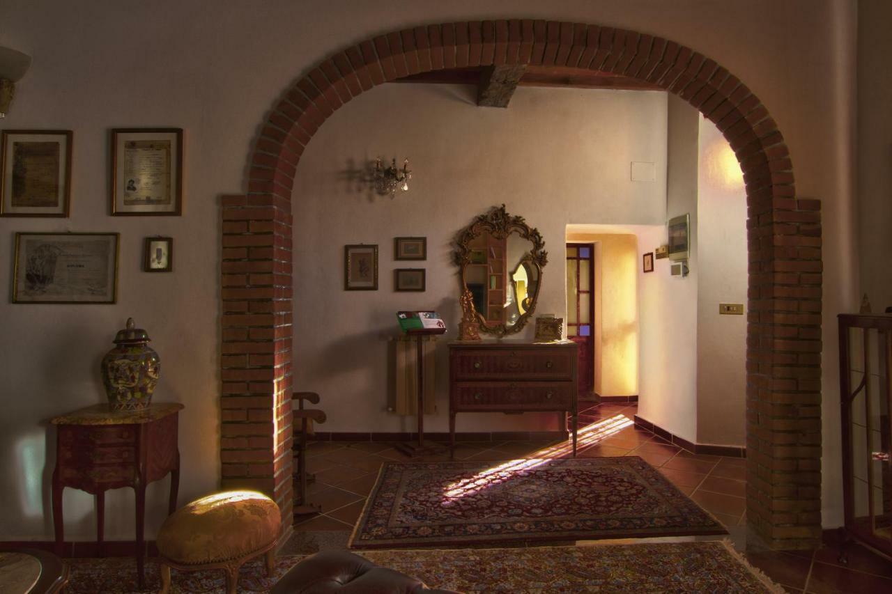 Borgo Della Rocca Panzió Montemurlo Kültér fotó