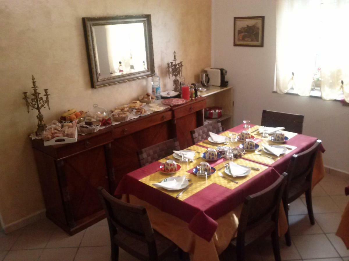 Borgo Della Rocca Panzió Montemurlo Kültér fotó