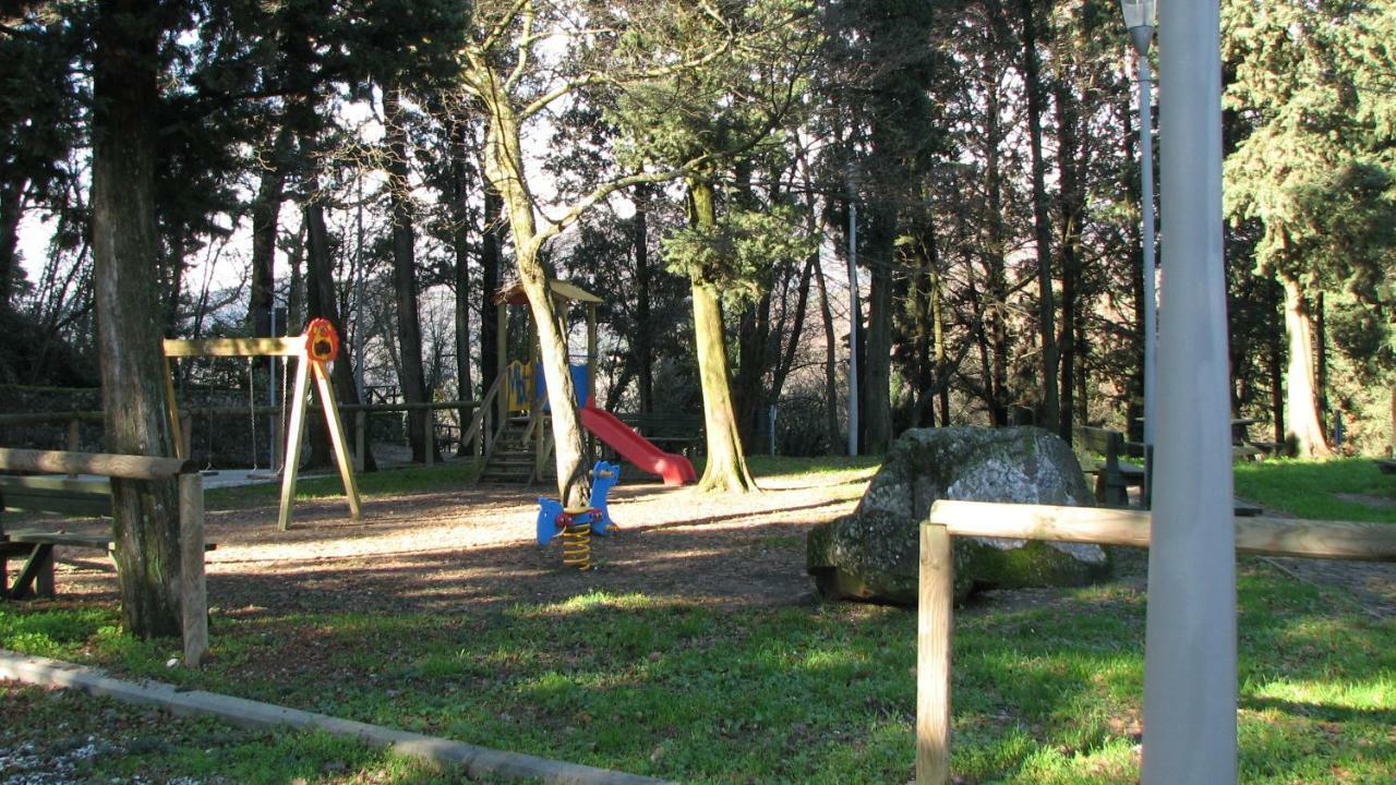 Borgo Della Rocca Panzió Montemurlo Kültér fotó